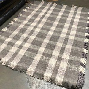 Grey wool buffalo plaid carpet 5x7 feet 5'x7 'handmade carpet